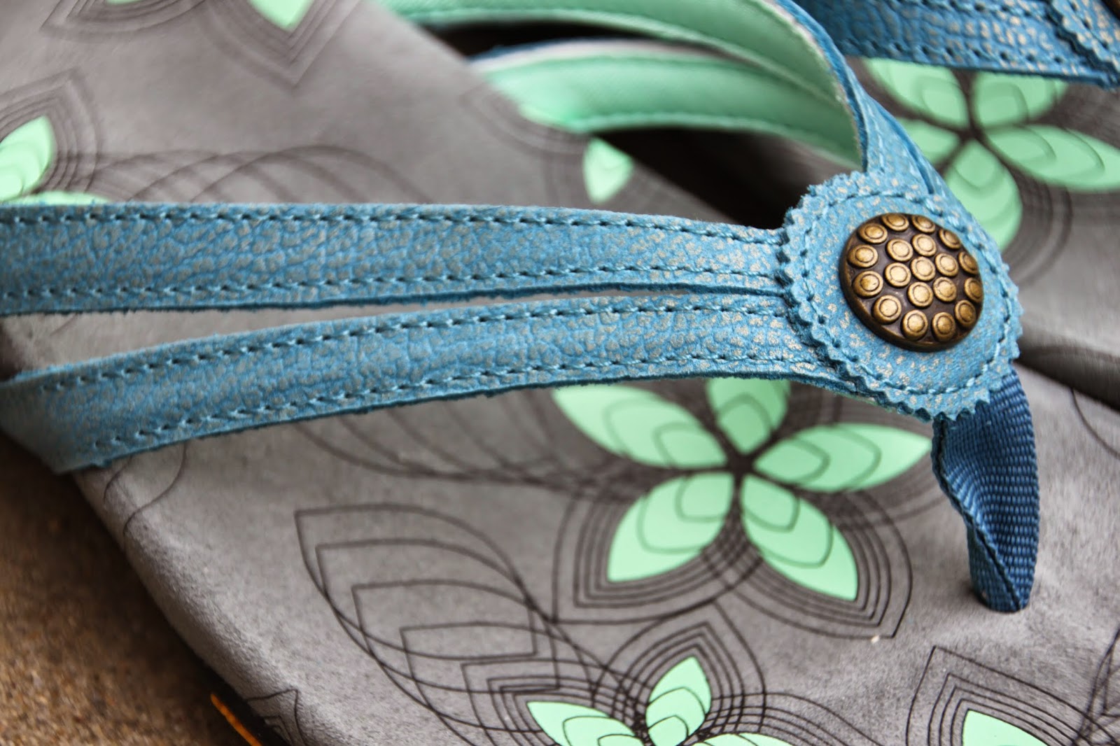 Susan's Disney Family ABEO® amazing stylish and comfortable footwear