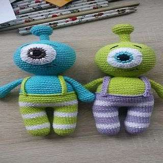 PATRON EXTRATERRESTRE AMIGURUMI 27387