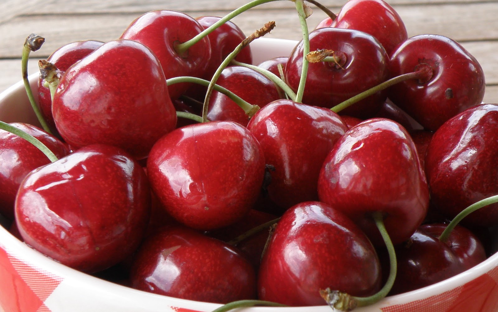 A feast for the eyes! We lღve cherries