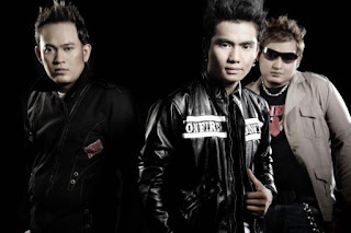 Chord Kunci Gitar ST 12 – Terlalu Chord Kunci Gitar ST 12 – Terlalu Paling Mudah