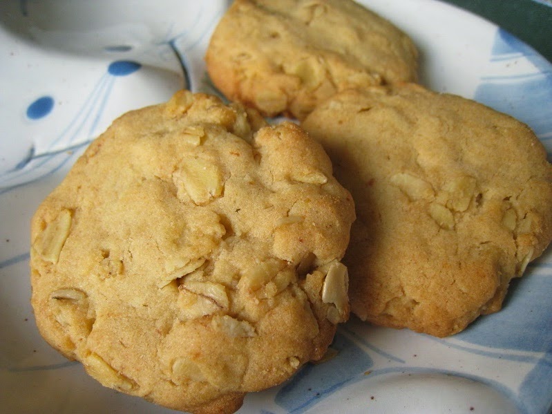 Kazuo: Honig-Haferflocken Cookies