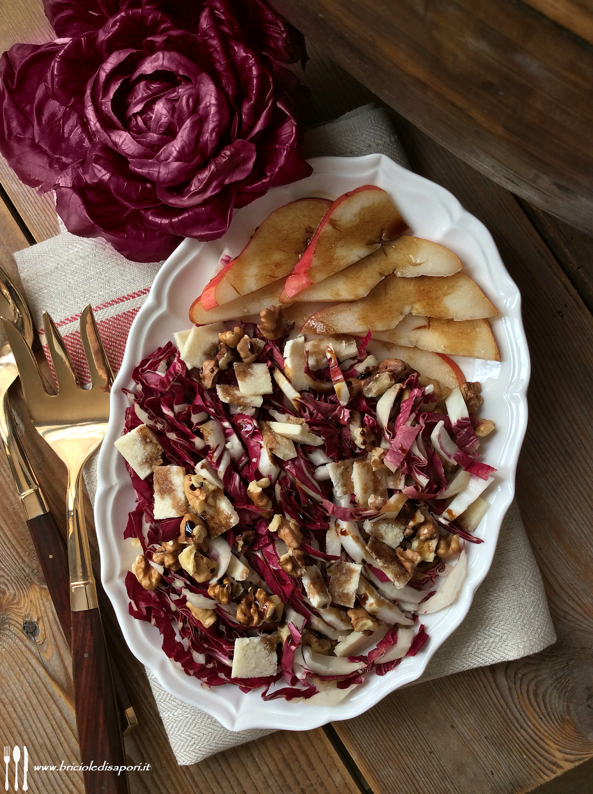 insalata di radicchio con pere noci parmigiano e aceto balsamico tradizionale