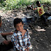 O cenário é de miséria em Paracaraima, na fronteira entre Roraima e a Venezuela; Medo e fome