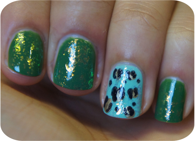 Yolanda G: ♥ ST Patricks Day Themed Green, Turquoise & Leopard Print Nails