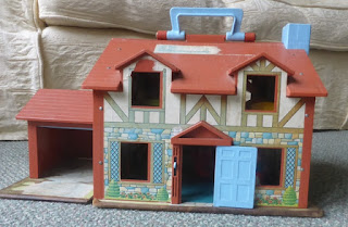 Fisher Price dolls house