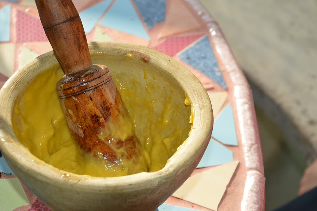 14 Ways to Use Garlic to Get Rid of Boils Fast garlic For boils, how to use garlic for boils, How to get rid of boil, home remedies for boils, get rid of boils overnight fast, boils treatment, boils relief