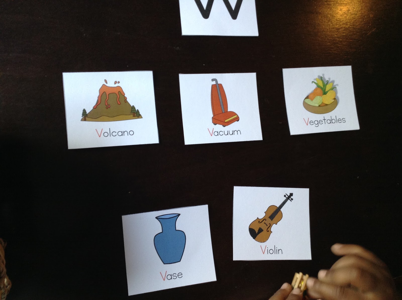 TeacherMomPlus3: Preschool Letter V Activities