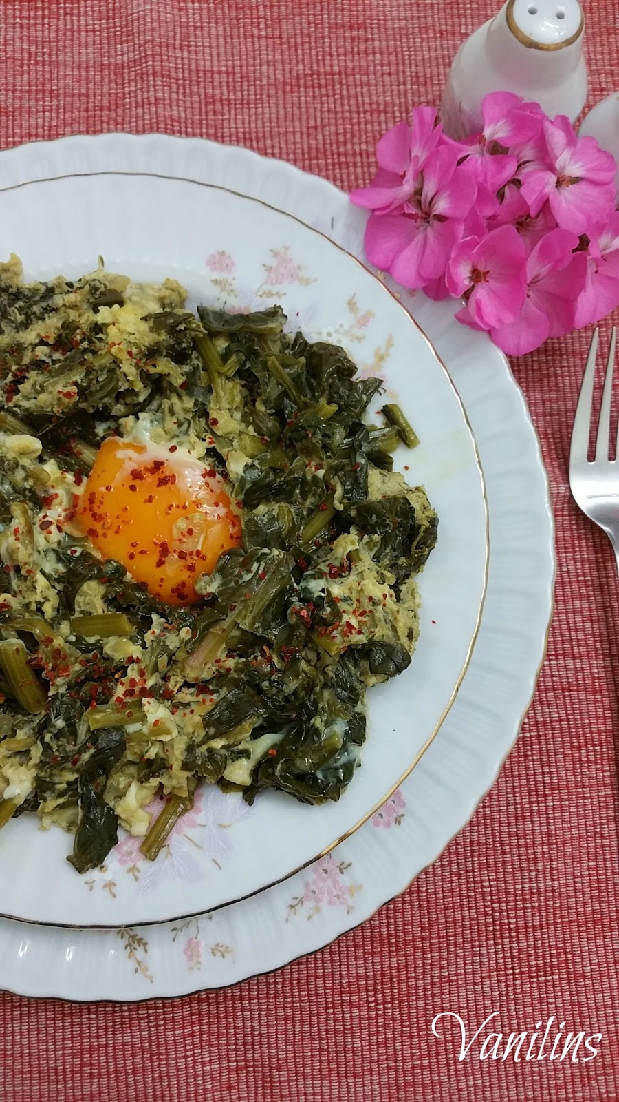 Lübnan Usulü Yumurtalı Sebze Lübnan Usulü Yumurtalı Sebze