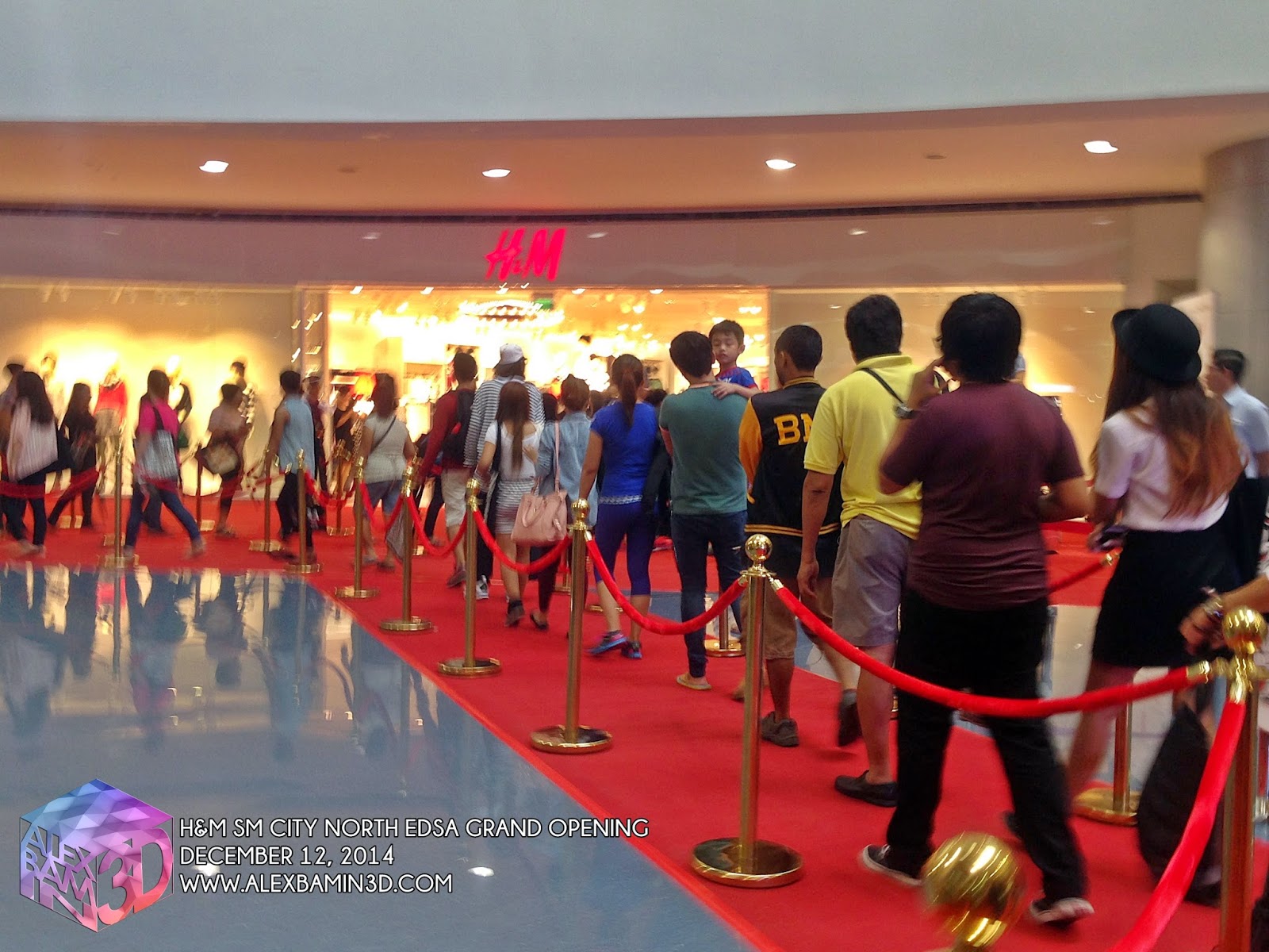 h&m trinoma floor