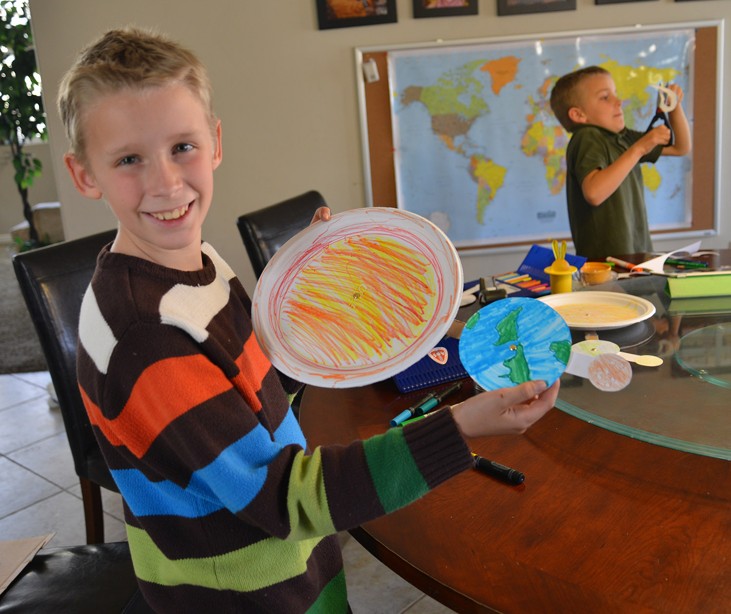 A school of fish: Rotation and revolution model