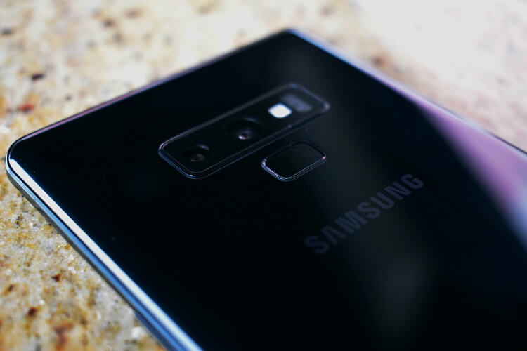 Samsung Galaxy Note9 Reportedly Catches Fire
