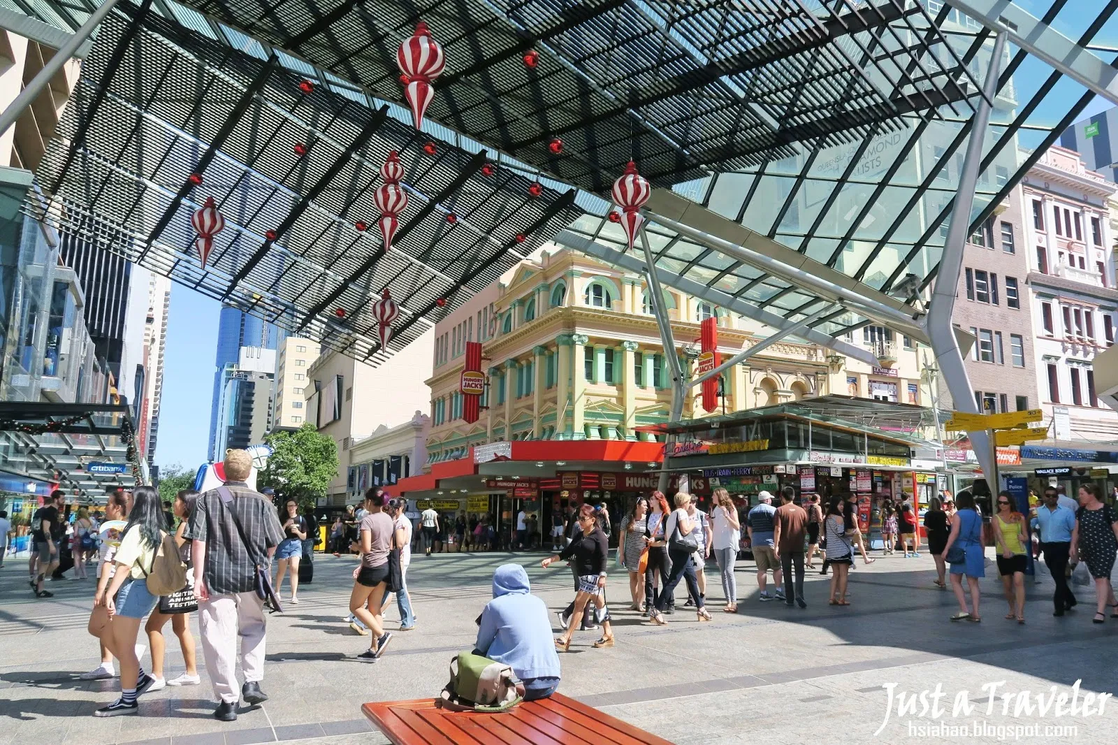 布里斯本-布里斯本景點-推薦-皇后街-旅遊-觀光-自由行-Brisbane-Attraction-Queen-Street-Shopping-Mall-Tourist-destination