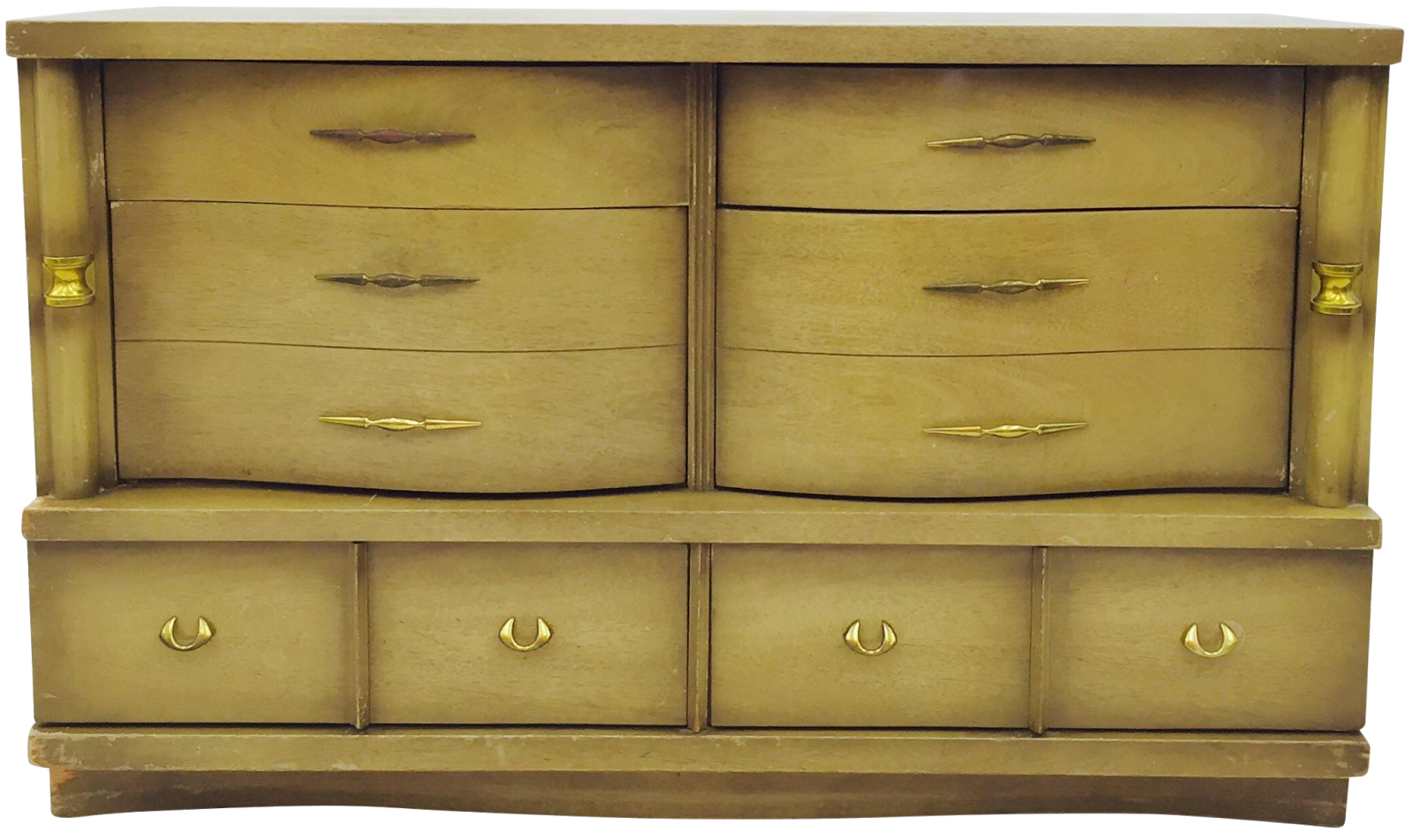 Easy steps on How to paint old Furniture.