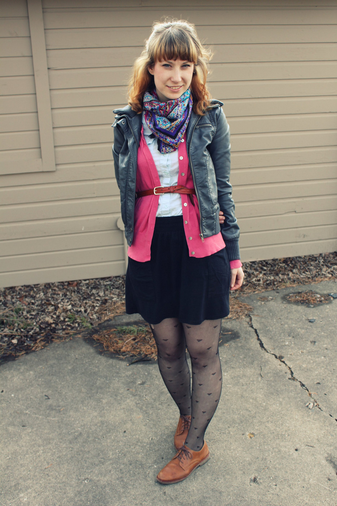 Blogger Interview She is Sara... - Fashionmylegs : The tights and ...