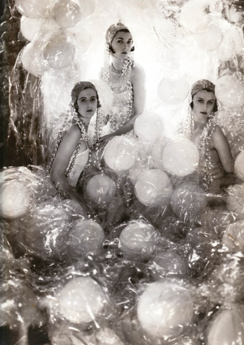 Photo by Cecil Beaton. Image via blogspot. Photo by Cecil Beaton. Image via blogspot.