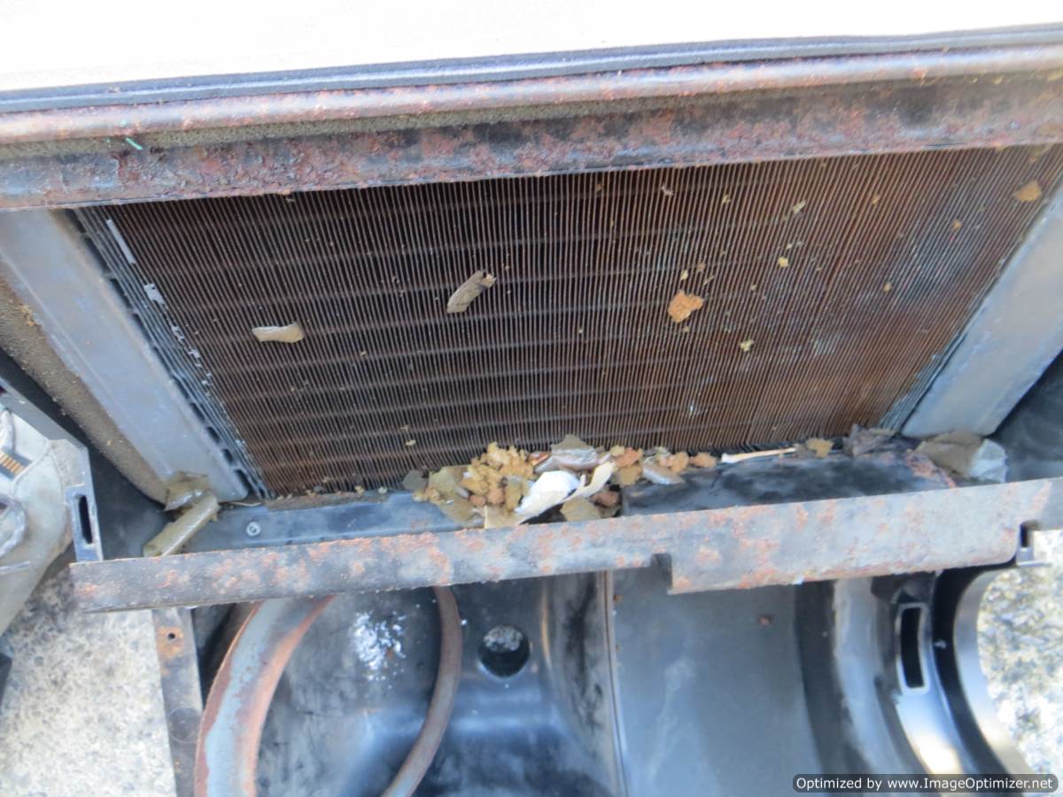 Russ's TR7 blog 20th June 2016 Heater matrix leak