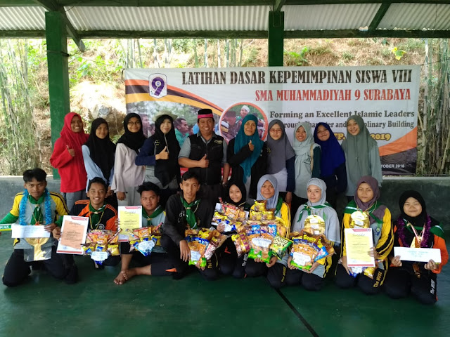 Mencari Nilai Bukanlah Hal Yang Utama Mencari Nilai Bukanlah Hal Yang Utama