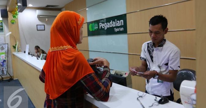 Gaji pendukung transaksi kas pegadaian