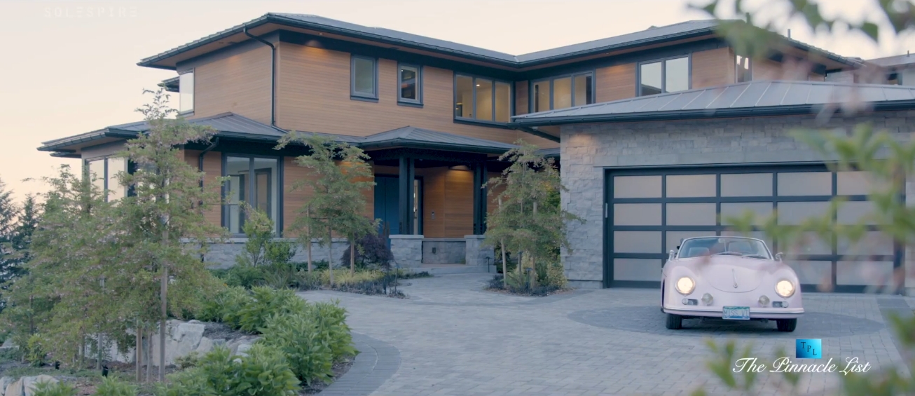 38 Photos vs. 2111 & 2121 Union Court , West Vancouver Luxury Homes Interior Design Tour