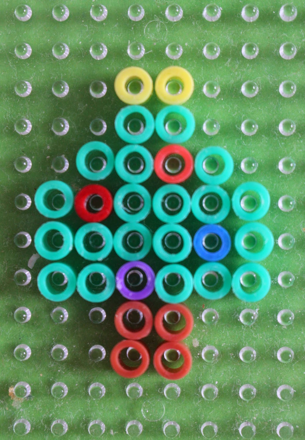 Mamma Gioca Perline da stirare schemi per piccole decorazioni natalizie