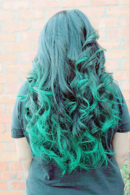 manic panic enchanted forest on dark hair, green hair 