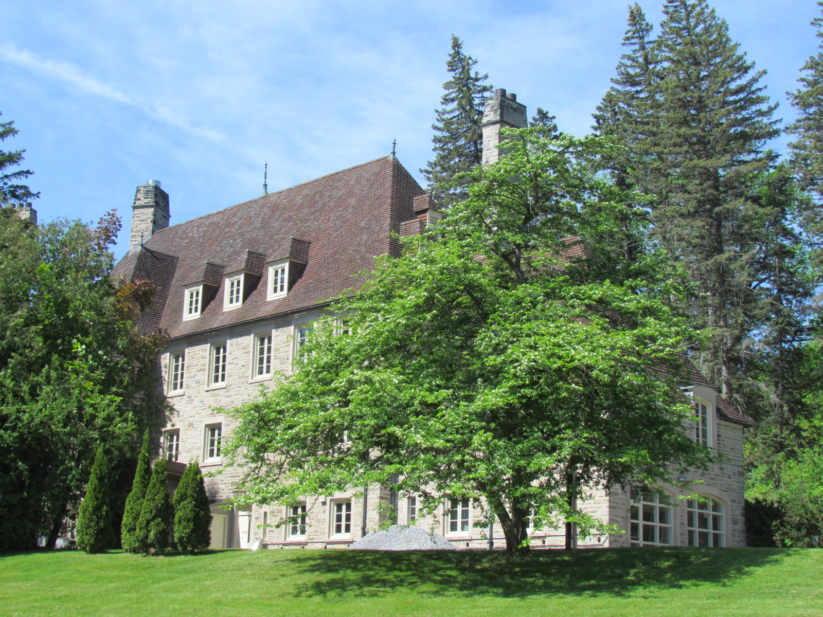UrbEx Barrie Eaton Hall