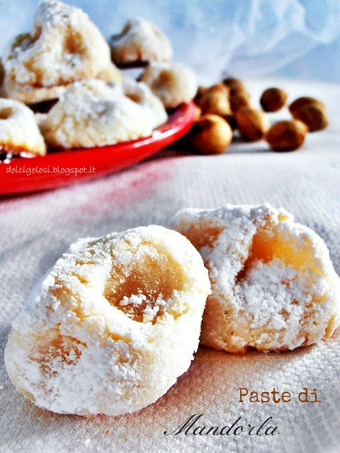 Dolci golosità: Paste di mandorla