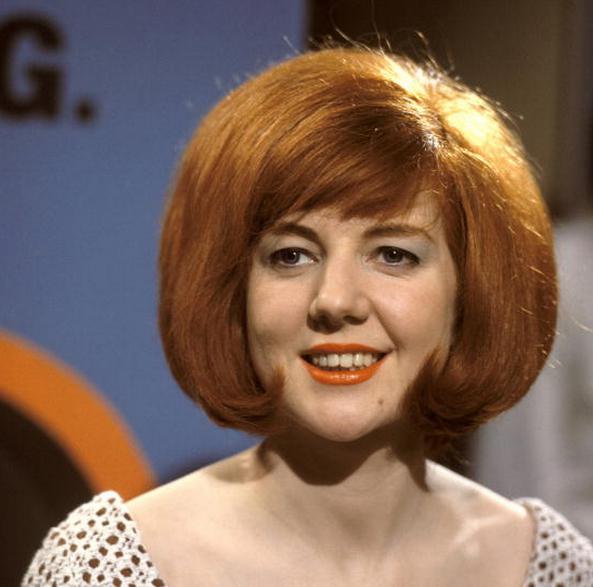 Cilla Black Most Beautiful Photos | HOW CAN DONE