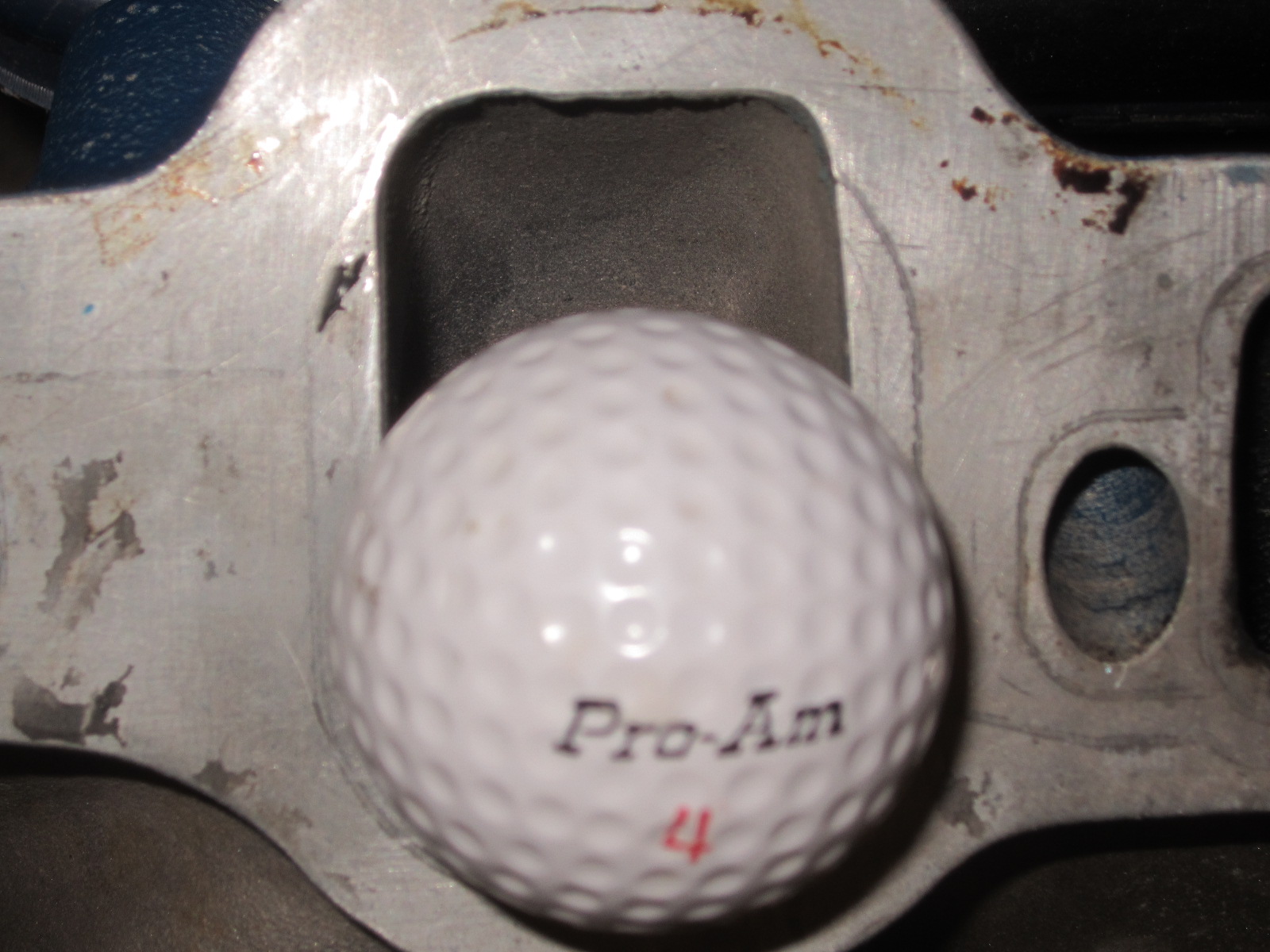 Kvicksilverpuman 351C4V Edelbrock Performer vs Blue Thunder intake