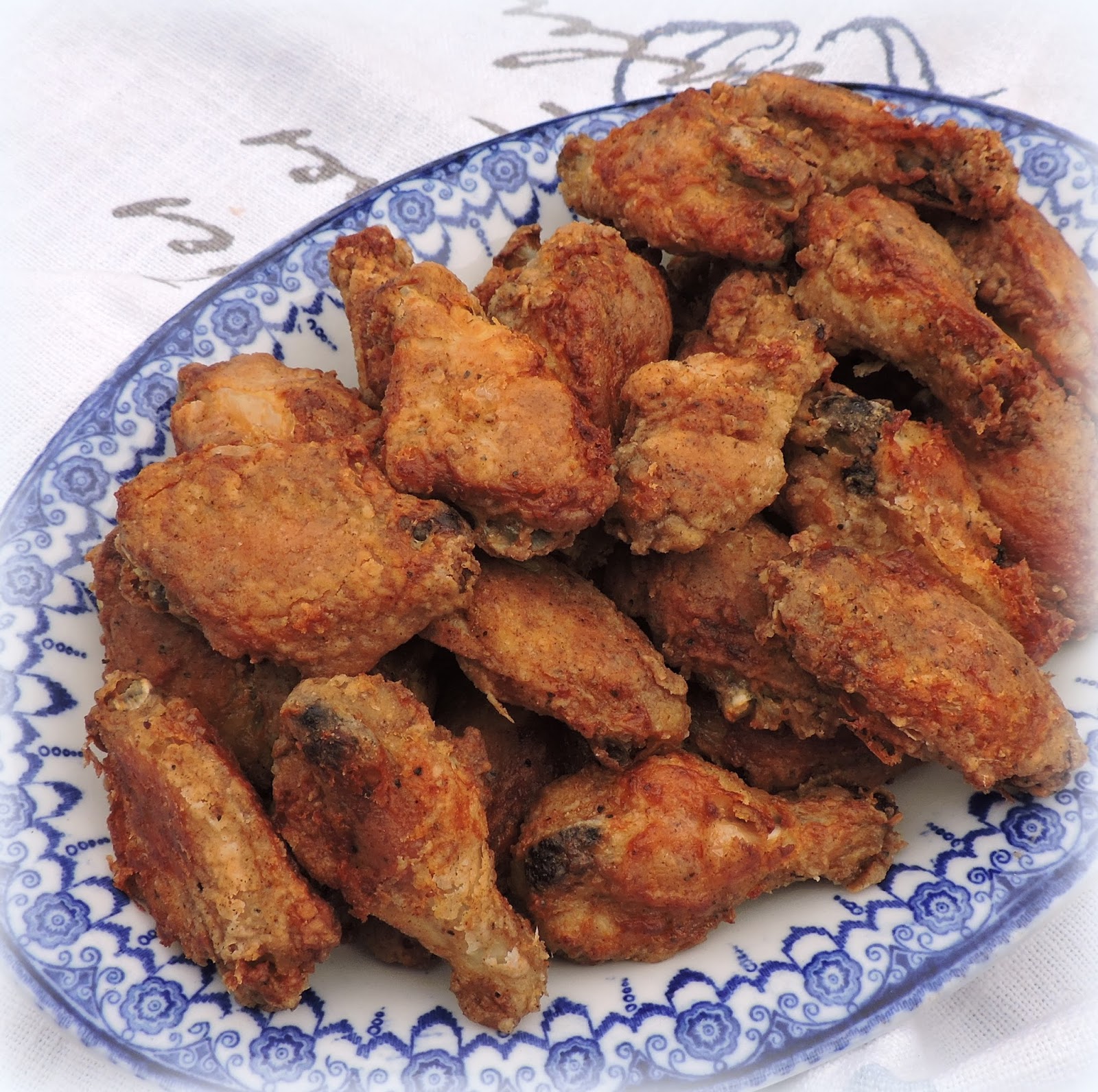 The English Kitchen Crispy Chicken Wings