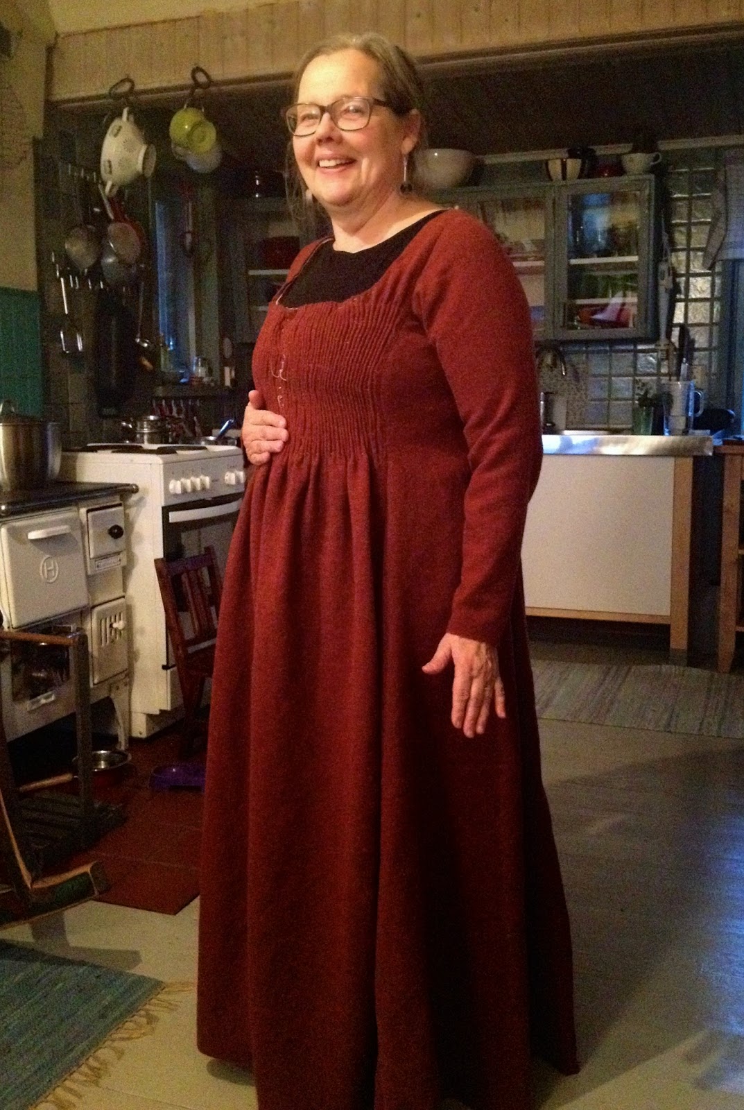 Dress from medieval Turku: Mallin suunnittelu / Designing the dress