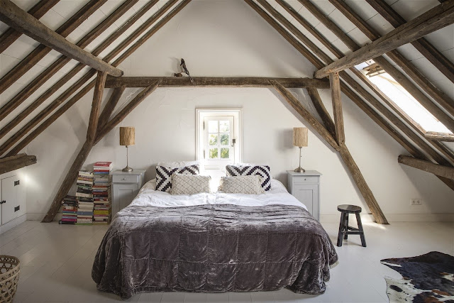 A charming blend of ethnic and rustic Flemish style.