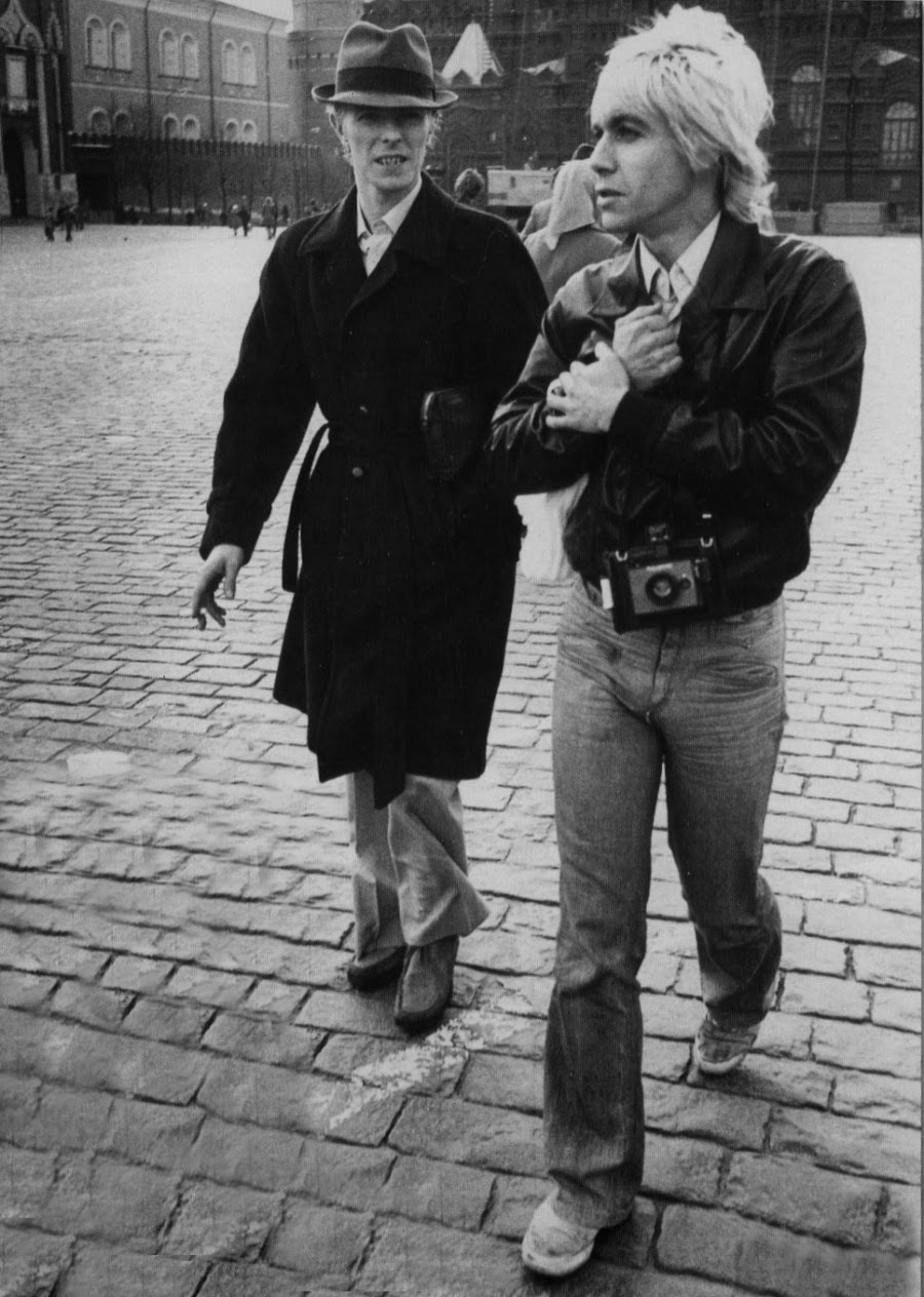 David Bowie Et Iggy Pop Photo Original 23 Rare and Candid Snapshots of David Bowie and Iggy Pop During the