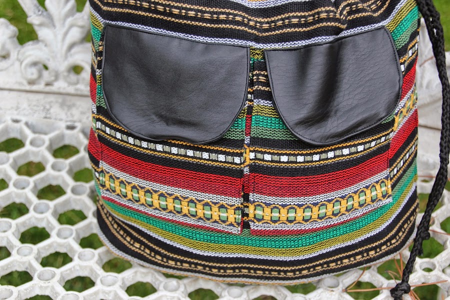 DIY Cómo hacer un bolso Mochila tipo étnico. Blog de costura y blog diy.