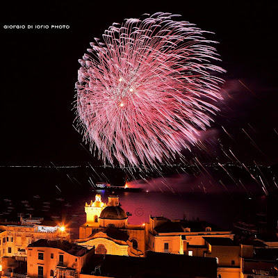 Fireworks, Fuochi d' Artificio, Fuochi Pirotecnici, Festa di San Giovan Giuseppe della Croce Ischia,Foto Ischia, Castello Aragonese, Ischia Ponte, fotografare i fuochi d'artificio, 