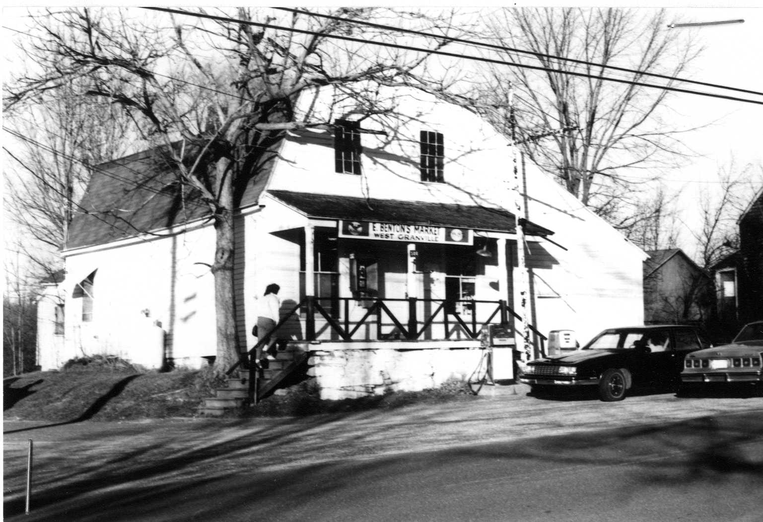 Noble & Cooley Center for Historic Preservation (NCCHP) MASSACHUSETTS