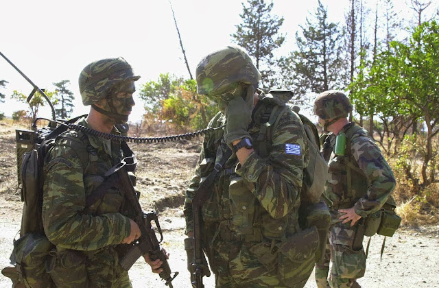 Αποτέλεσμα εικόνας για στρατιωτικοσ εξοπλισμοσ