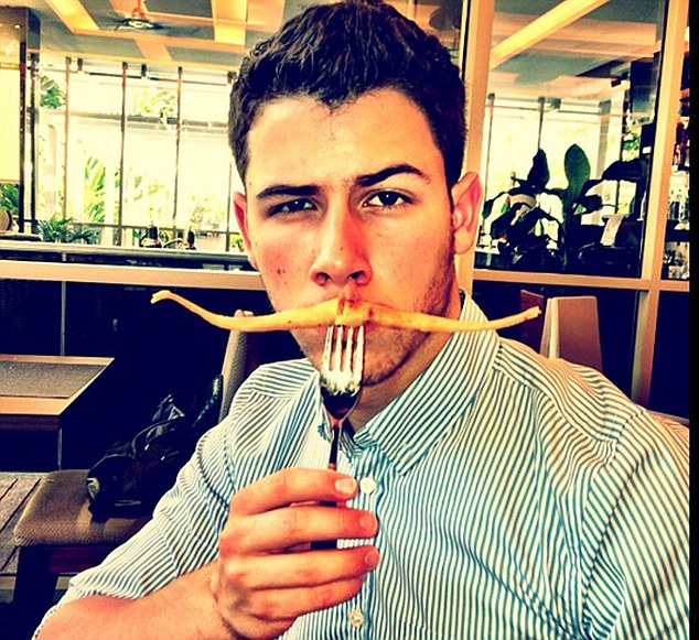 ♥ Smile Shop ♥: Contoh editan foto melalui Instagram