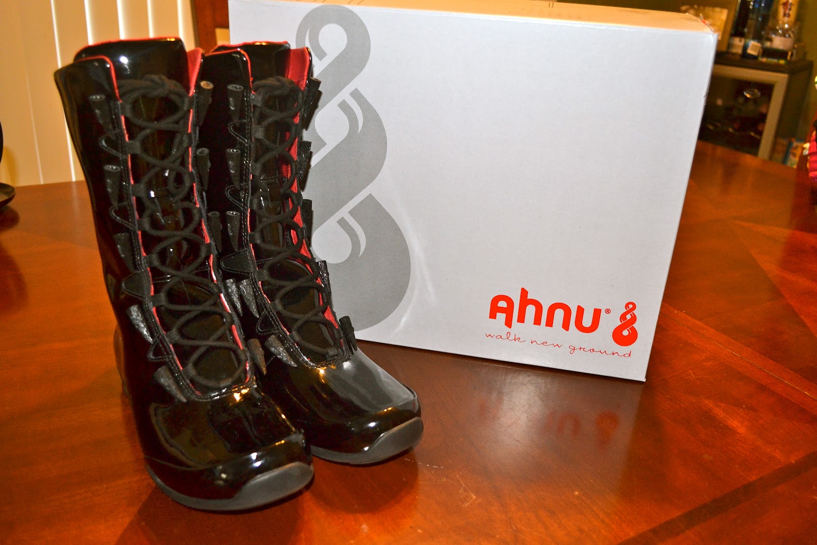 ahnu boots canada