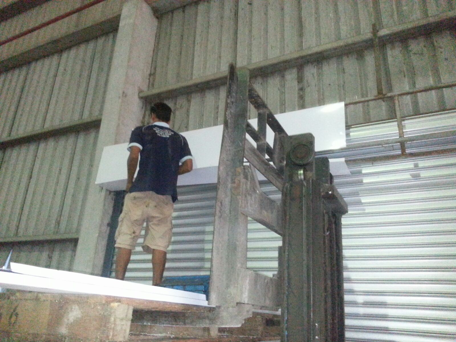 ROLLER SHUTTER JOHOR BAHRU, KUALA LUMPUR, SELANGOR AND MELAKA TGH