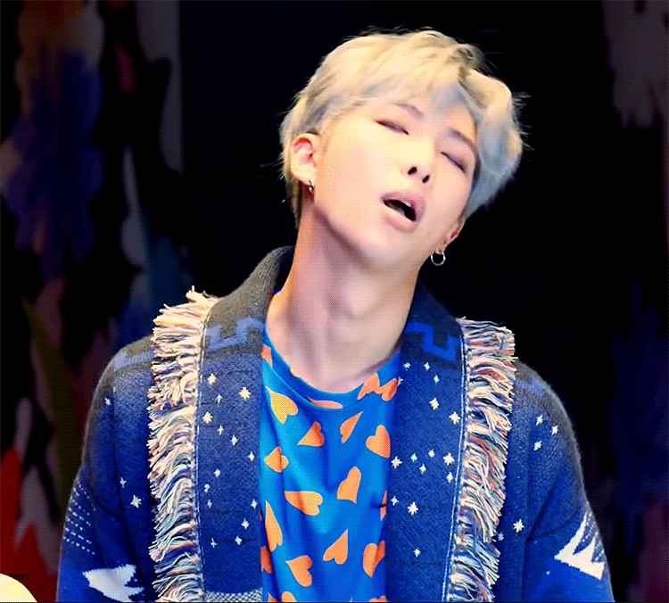 theqoo inserted image