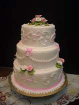 Wedding Cake    (fondant)