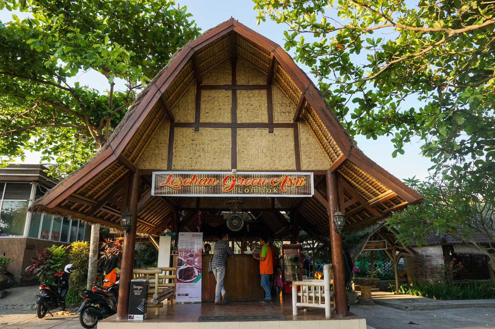 Satu Hari Mencoba Kuliner Khas Lombok ~ Jurnaland
