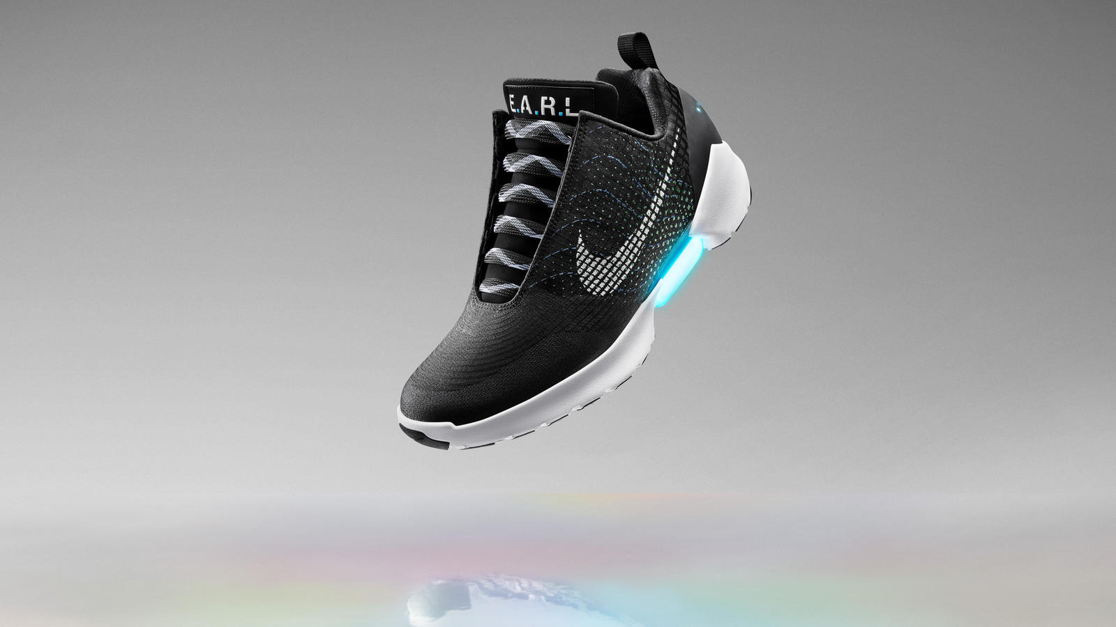 nike touchless shoes