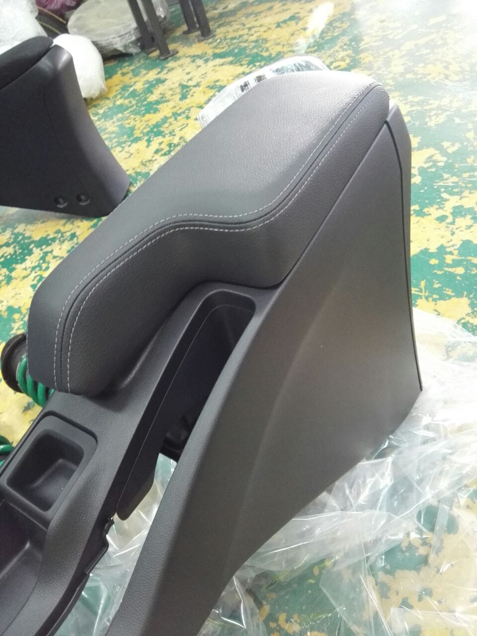 NANAJUE TACKLE Honda Jazz GK console/armrest for sale