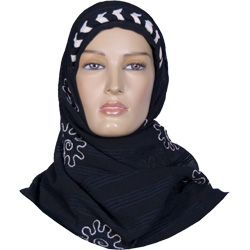 black hijab styles