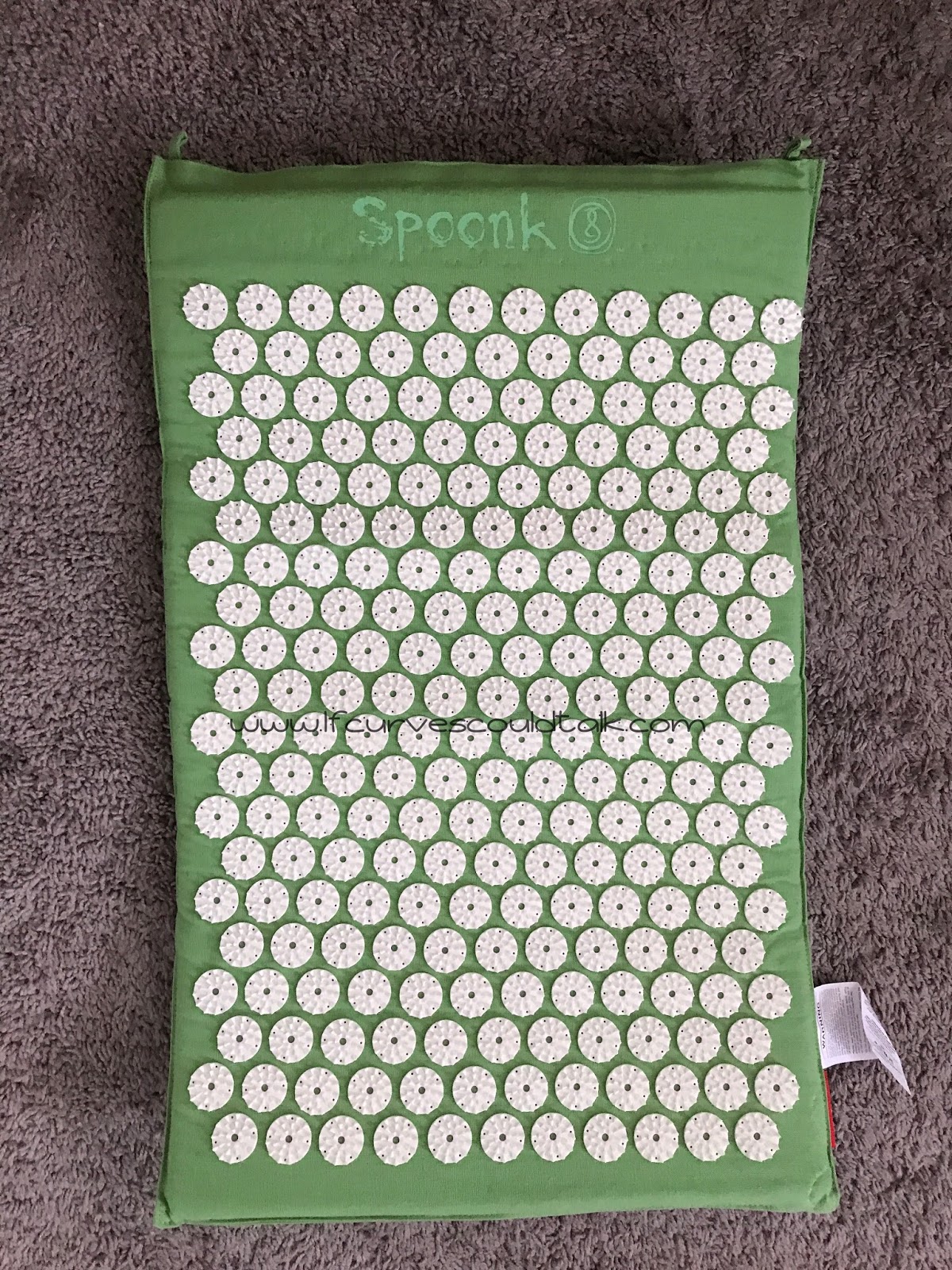 If Curves Could Talk Review Spoonk Acupressure Massage Mat