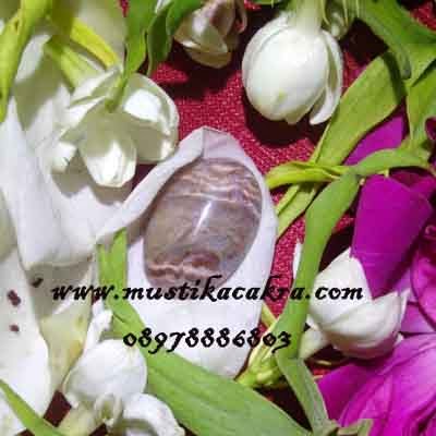 Mustika Wongso Blurik Mustika bertuah, Benda sekti, Batu Berkhasiat, pusaka, azimat Mustika Wongso Blurik