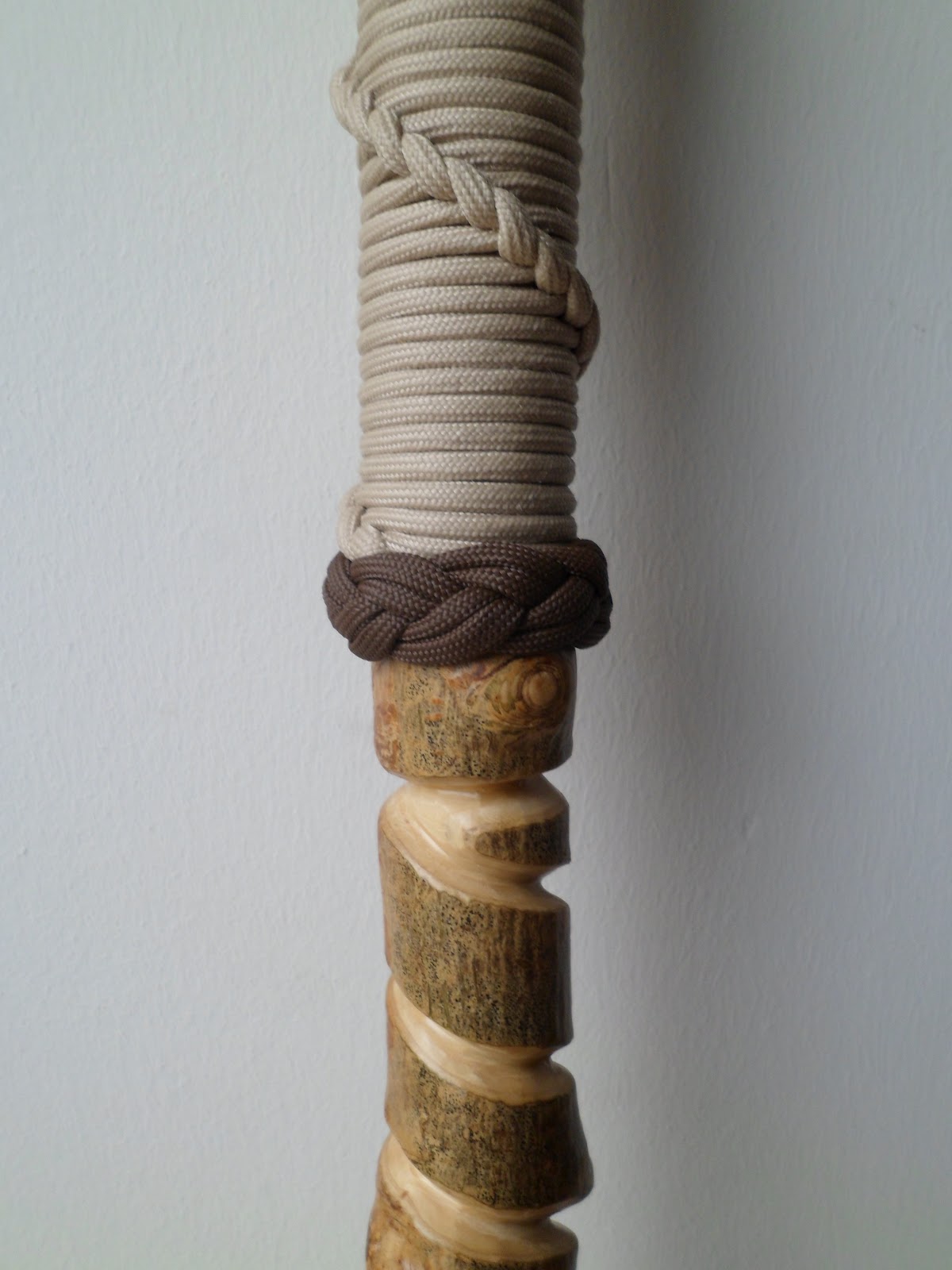 EVERYTHING PARACORD UK 550 paracord hiking stick wrap with turks head