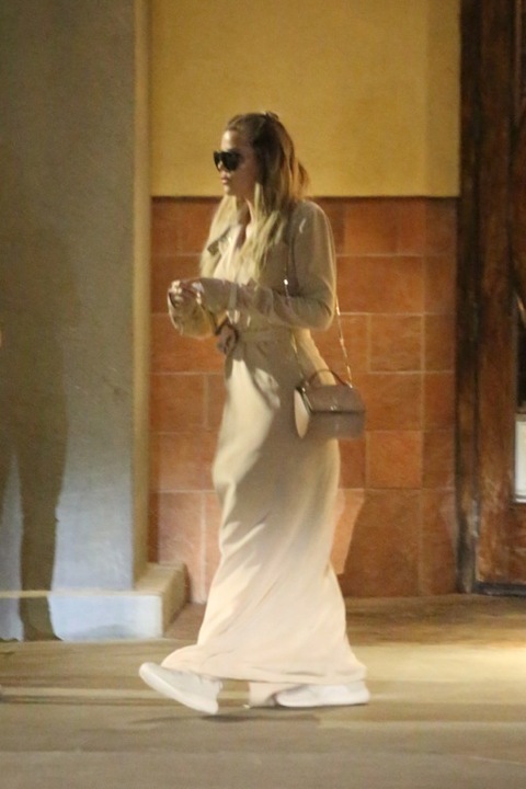 Khloe kardashian and lamar dating again